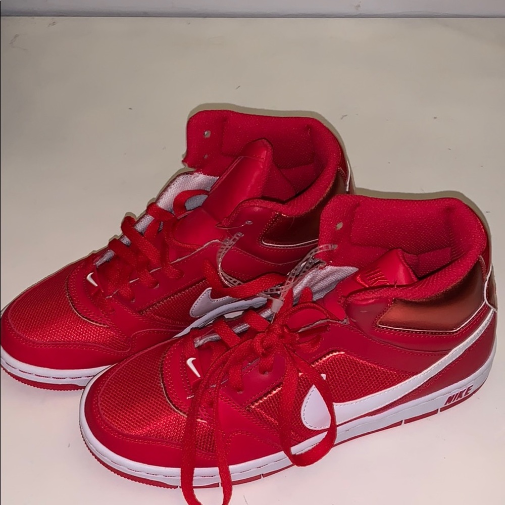 Nike